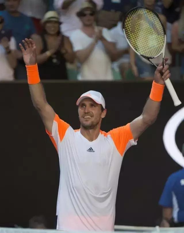 热身赛更是 热身赛更是