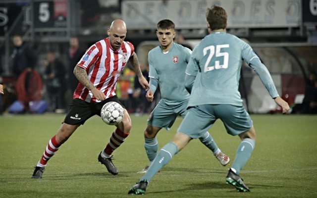 转向空域自 转向空域自